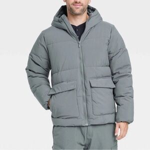 All In Motion Men’s Gray Heavyweight Puffer Size M